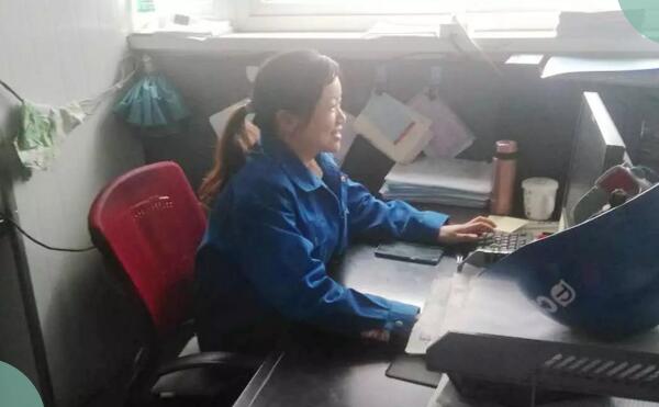 南方泵業(yè)倉庫元老--馮寶香